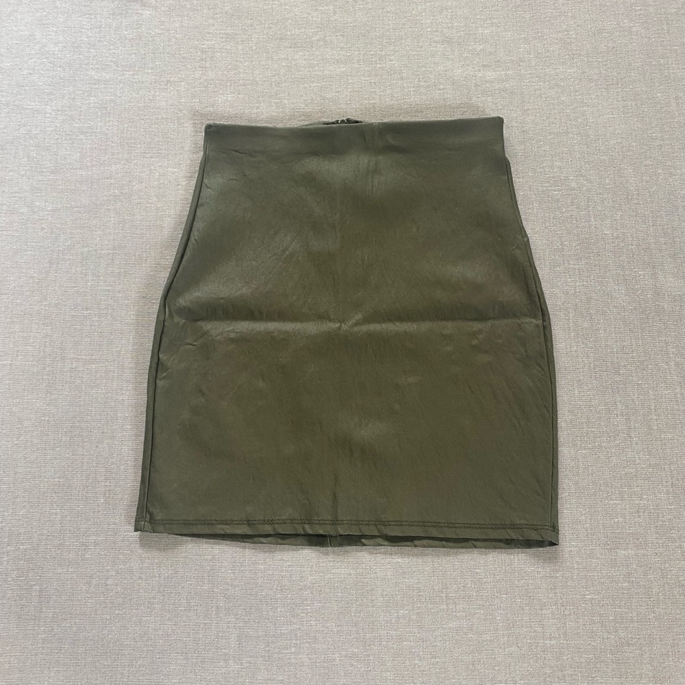 Windsor vintage bodycon wet look olive green mini skirt.